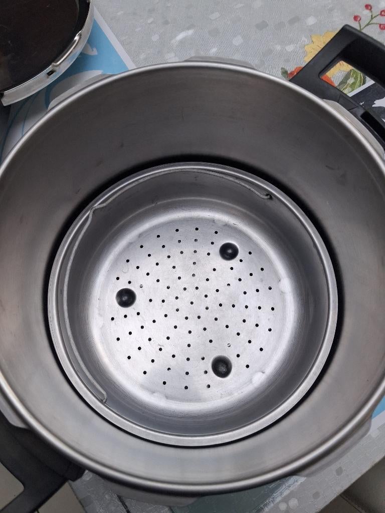 cocotte-minute, Enlèvement, Utilisé, Inox, Casserole ou Cocotte-minute