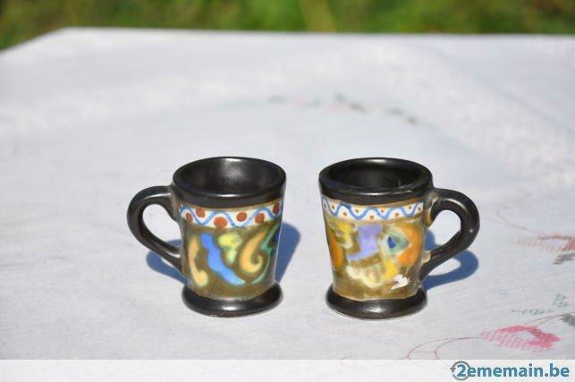 2 petits verres en faience pour liqueur bergen sans cachet, Antiquités & Art
