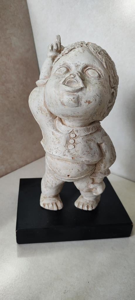 Belle statue sculpture d'enfant bébé, Antiquités & Art, Enlèvement ou Envoi