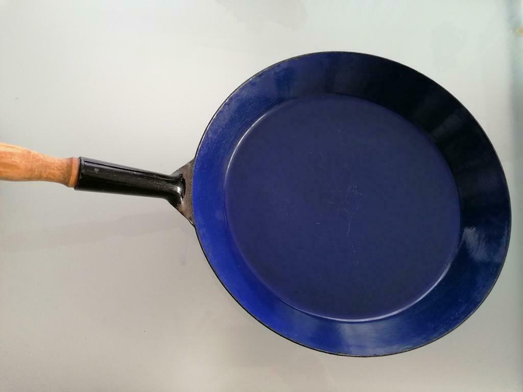 💮vintage belle grande poêle à paella lourde robuste, Maison & Meubles, Enlèvement, Utilisé, Autres matériaux, Poêle à frire ou Sauteuse