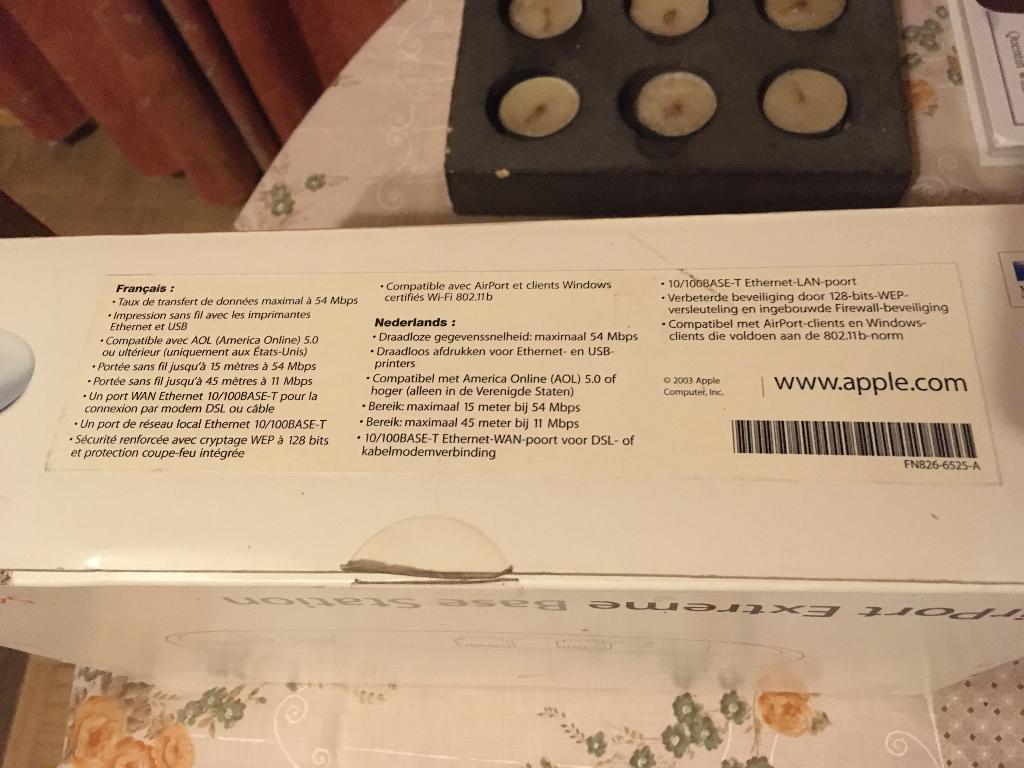 Airport extreme, Computers en Software, Ophalen, Gebruikt, Router met modem, Apple