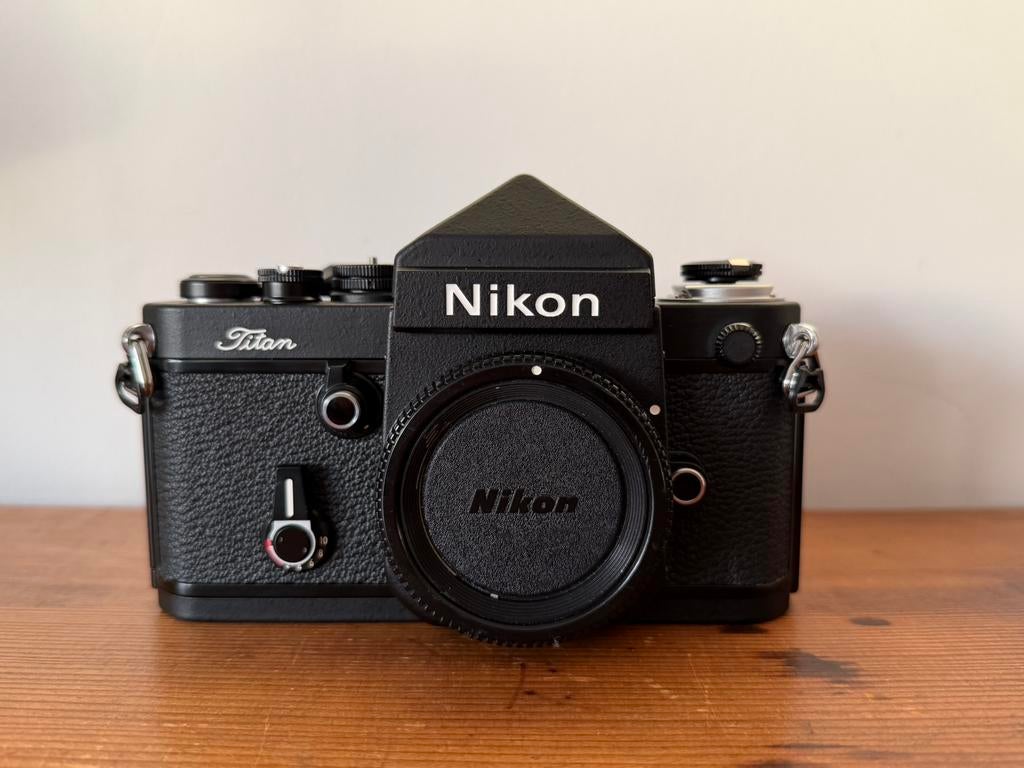 Nieuwstaat! Mint! Nikon F2 Titan F2T SLR 35mm Film Camera, Audio, Tv en Foto, Fotocamera's Analoog, Zo goed als nieuw, Spiegelreflex