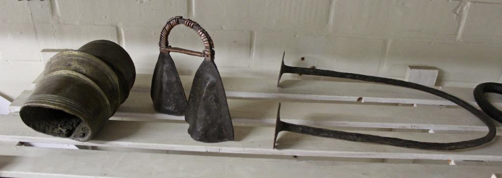 collection de ferronnerie et monnaie tribal du Congo, Enlèvement ou Envoi
