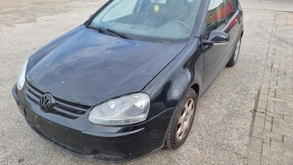Volkswagen Golf 5 1.6i te koop in onderdelen, Auto-onderdelen, Ophalen of Verzenden, Volkswagen