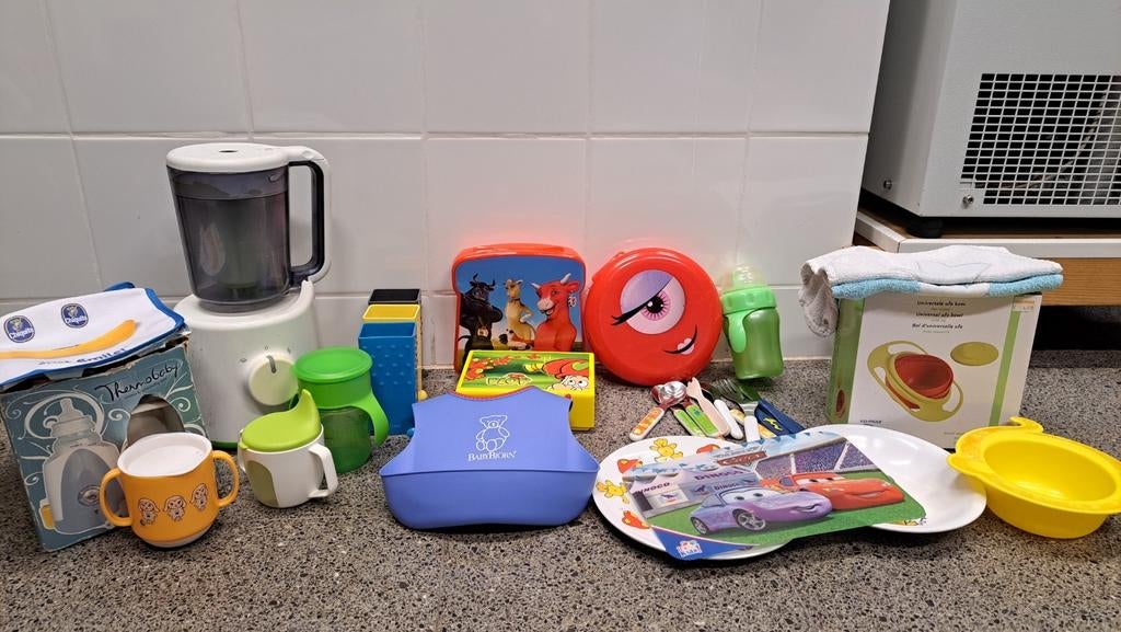 Baby en kinder gerief voor in de keuken., Ophalen of Verzenden, Gebruikt, Overige typen