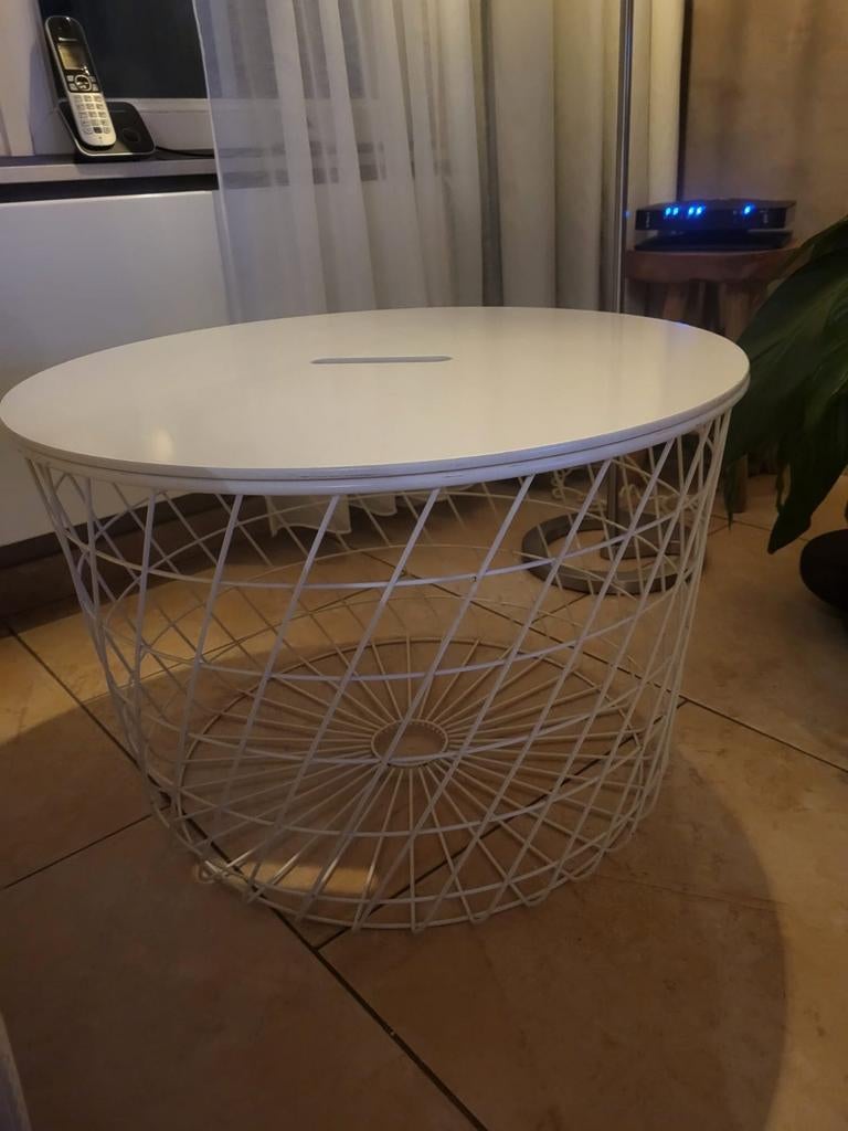 TABLE BASE IKEA 60CM DE DIAMÈTRE 40CM DE HAUT POUR 15€, Enlèvement, Comme neuf