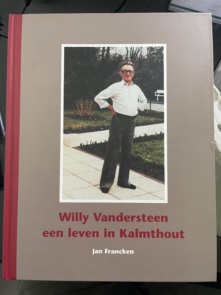 Willy Vandersteen - een leven in Kalmthout - gesigneerd, Boeken, Ophalen of Verzenden, Zo goed als nieuw, Willy vandersteen