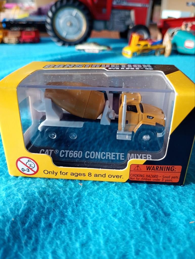 Camion à ciment Caterpillar, Hobby & Loisirs créatifs, Voitures miniatures | 1:87, Neuf, Enlèvement ou Envoi