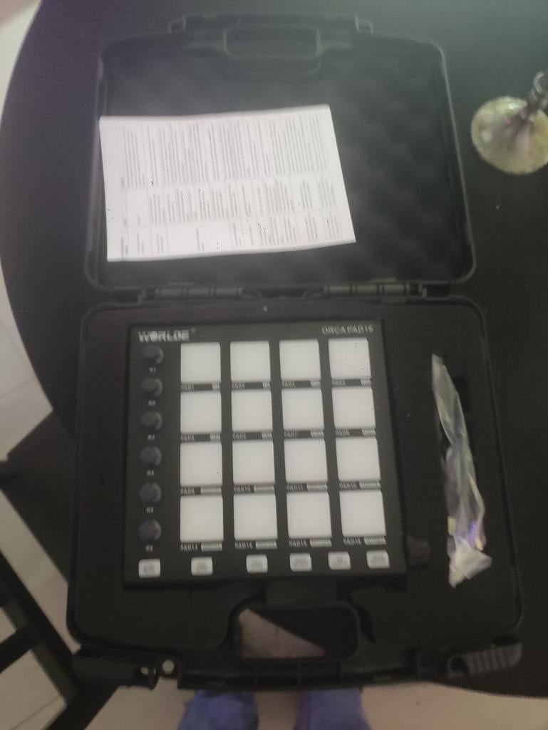 Voor dmx en geluid ( bv Fl studio) in flicht case midi., Ophalen of Verzenden, Licht