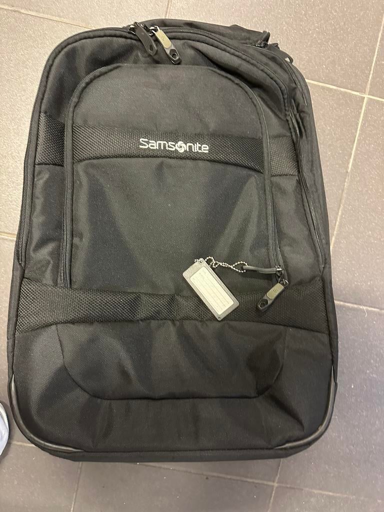 Samsonite handbagage/ koffer - ruime koffer, Ophalen of Verzenden, Zo goed als nieuw, Zacht kunststof, Wieltjes