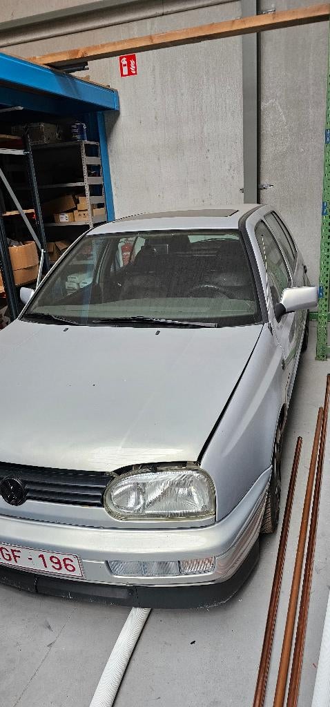 volkswagen golf 3, Auto's, Volkswagen, Zwart, 4 cilinders, Leder, 5 deurs