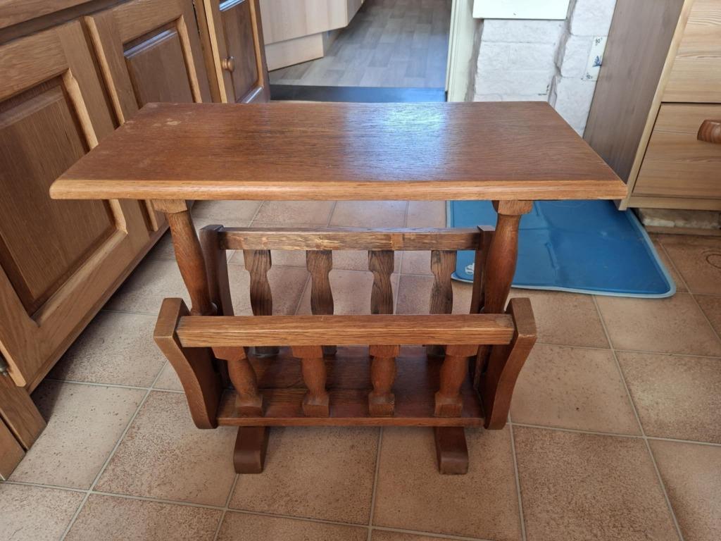 Eiken Houten Krantenbak., Ophalen, Gebruikt