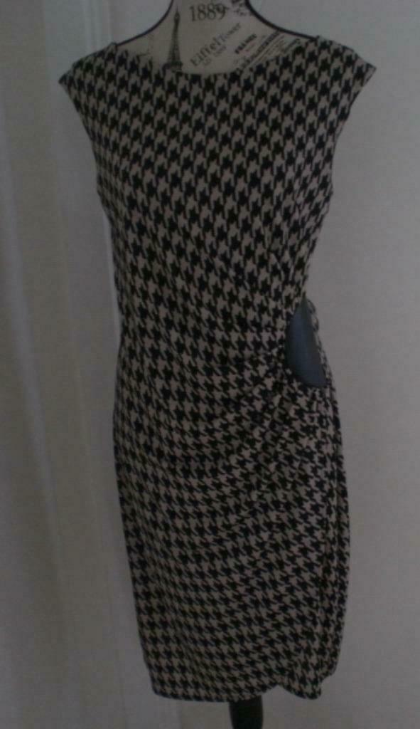 Robe Noire/ beige. Marque "Promod" taille 40, Vêtements | Femmes, "PROMOD", Taille 38/40 (M), Enlèvement ou Envoi, Autres couleurs