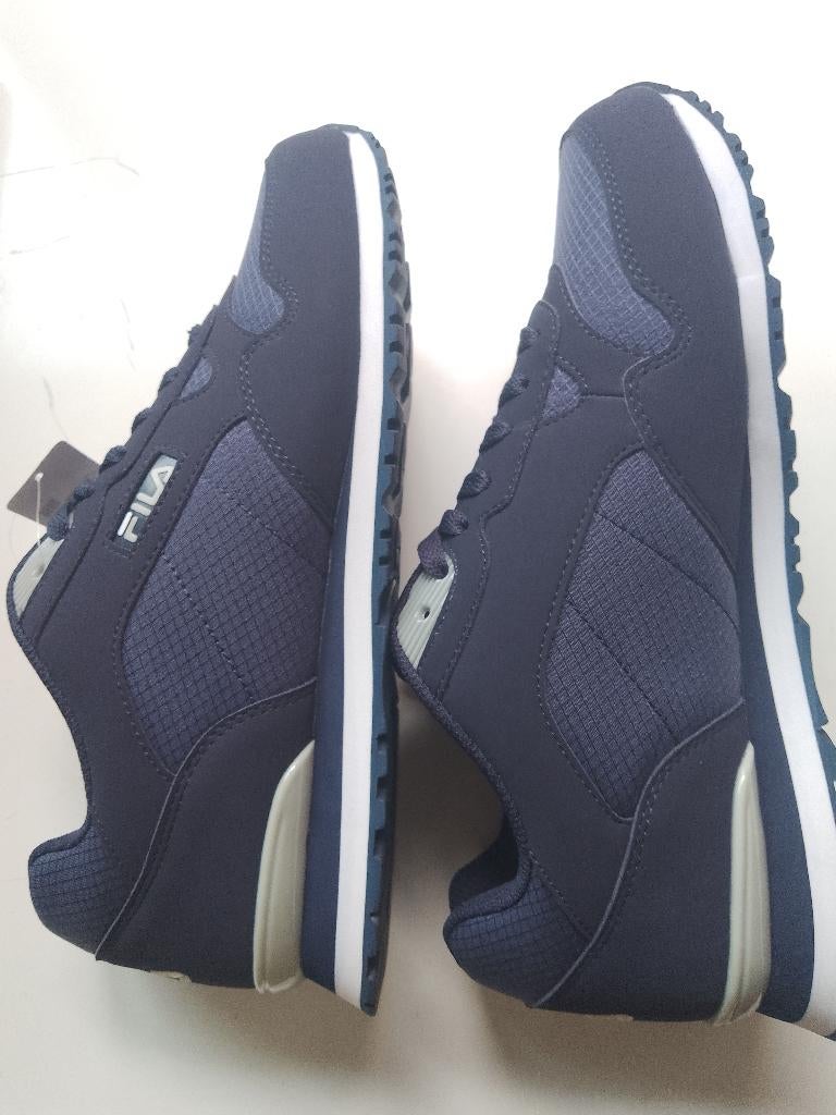 nieuwe 44.5 Fila cress navy kleur in doos sneakers, Kleding | Heren, Schoenen, Nieuw, Sneakers, Fila, Verzenden