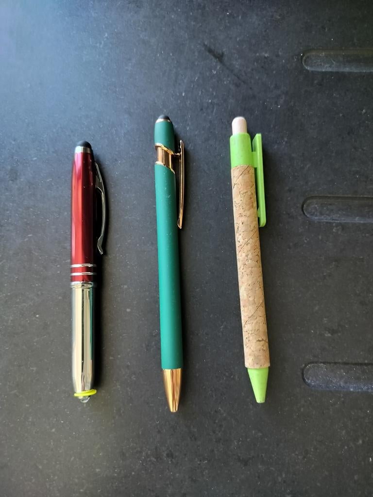 Balpennen, nieuw, zie omschrijving, voor de 3 stuks, Ophalen of Verzenden, Zo goed als nieuw, Balpen