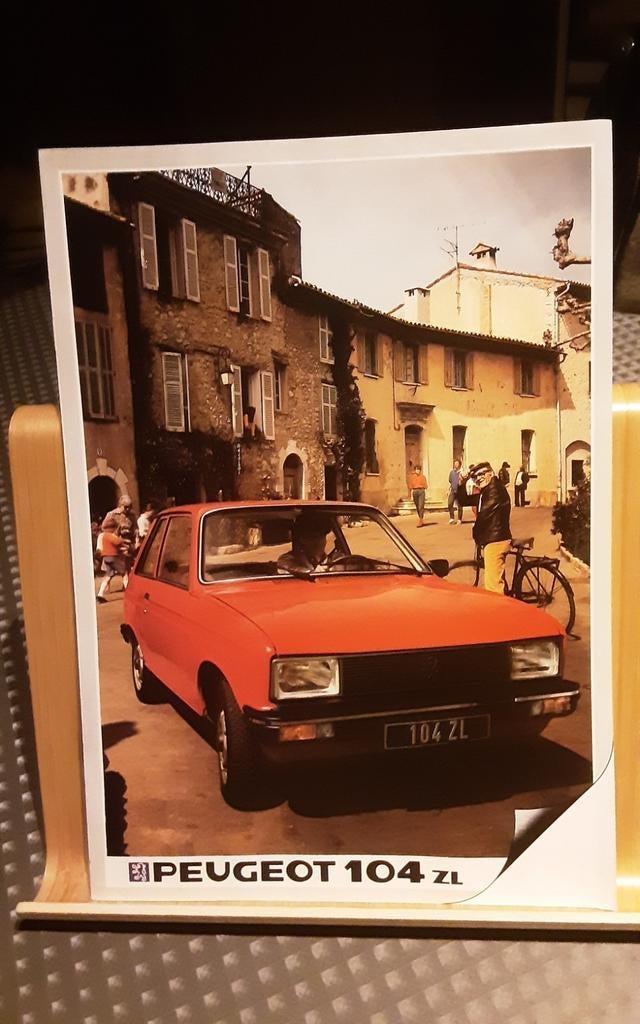 PEUGEOT 104 zl brochure, Livres, Autos | Brochures & Magazines, Enlèvement ou Envoi, Comme neuf, Peugeot