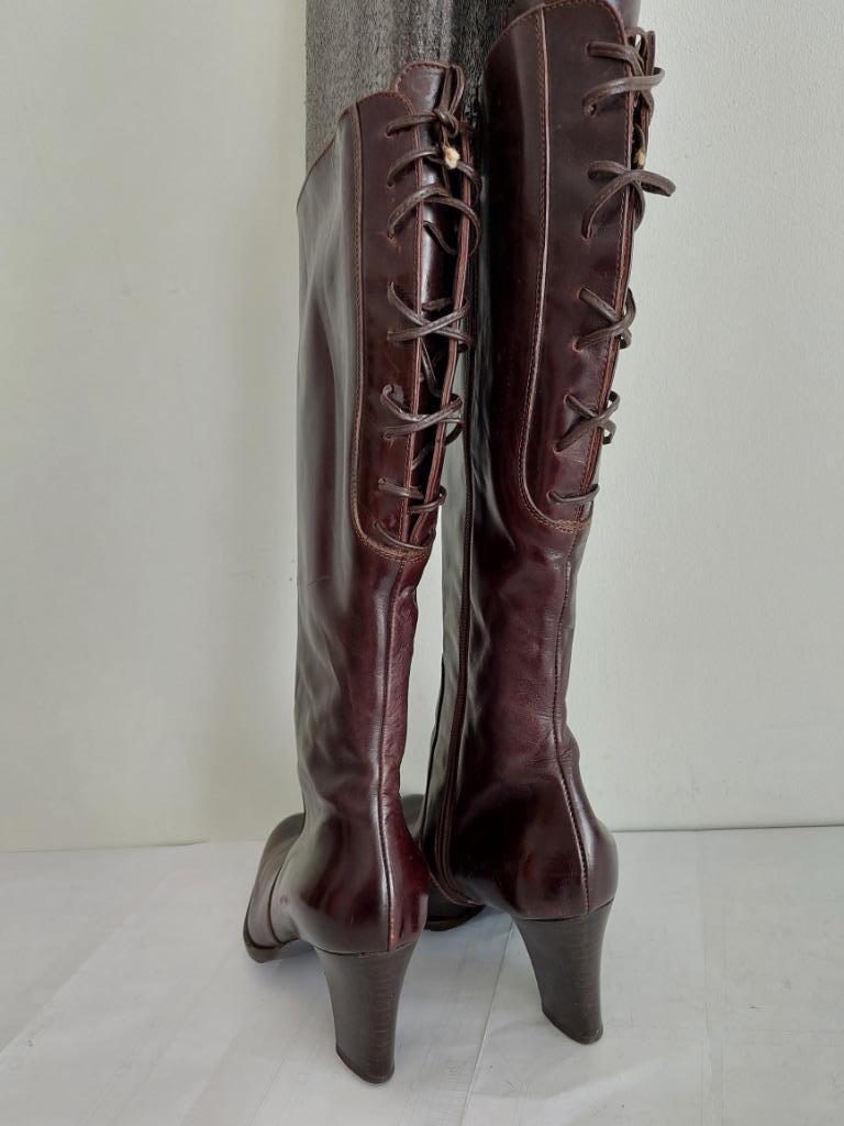 225C* très jolies bottes brunes en cuir (37), Brun, Porté, Bottes hautes, Majora