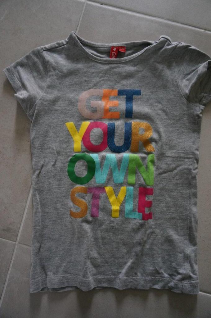 grijze t-shirt get your own styl 116, Enfants & Bébés, Chemise ou À manches longues, Enlèvement, Utilisé, Wibra