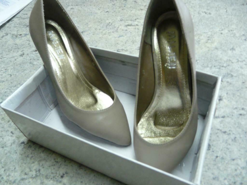 damesschoen, Schoenen met lage hakken, Beige, Zo goed als nieuw, Ophalen