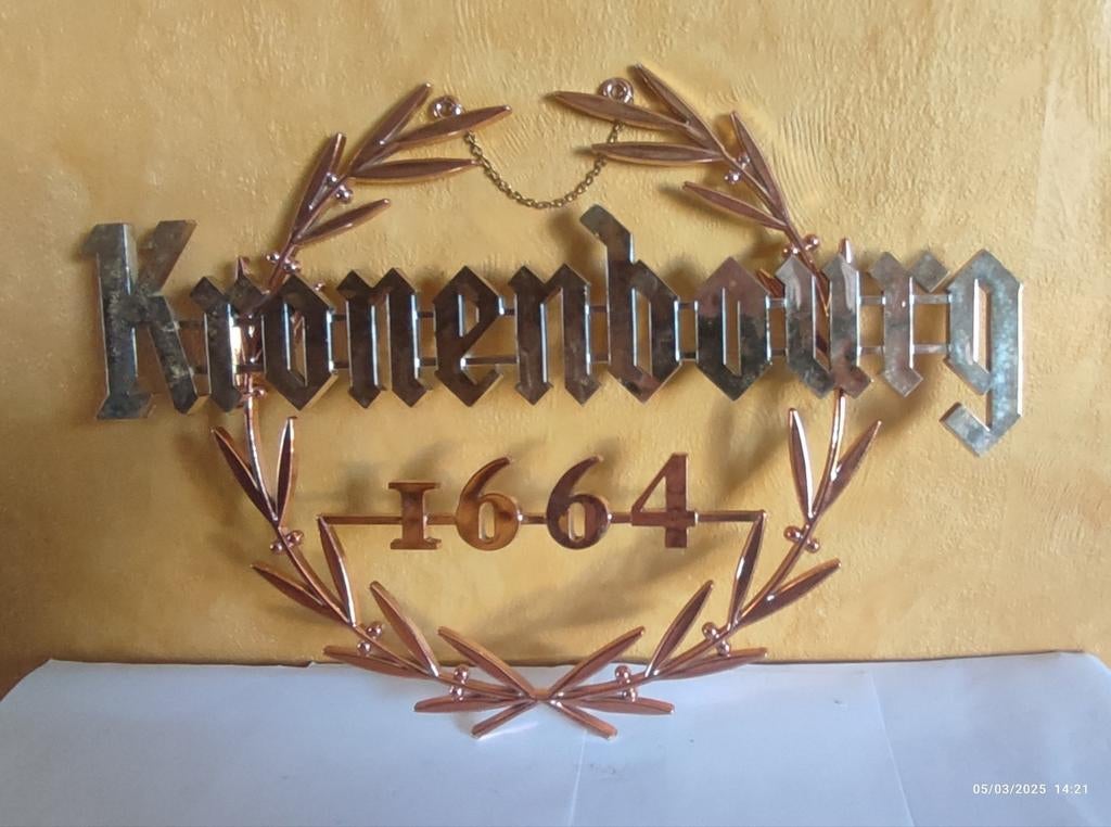 KRONENBOURG 1664 plastic reclame., Verzamelen, Ophalen of Verzenden, Gebruikt, Reclamebord