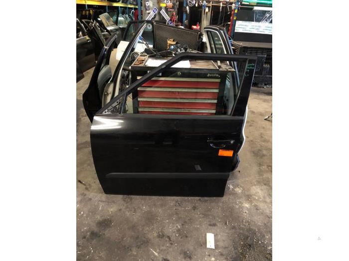 Portier 4Deurs links-voor van een Skoda Fabia (9910), Gebruikt, -, Deur, -