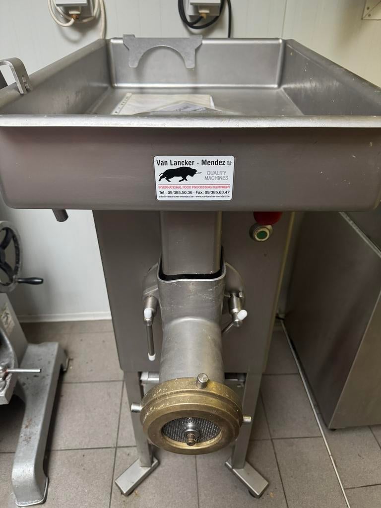 Hachoir kolbe, Articles professionnels, Horeca | Équipement de cuisine, Enlèvement, Utilisé, Boulangerie et Boucherie