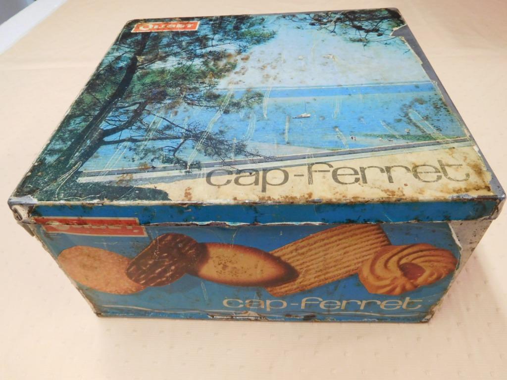 Ancienne Boite en métal et papier Biscuits Olibet, Collections, Boîte en métal, Enlèvement ou Envoi, Utilisé, Biscuits, Autres marques