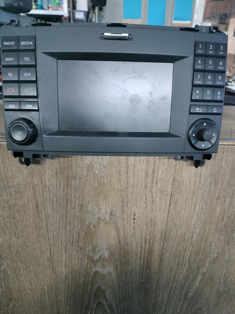 Navigatie display Mercedes E 350 CGI hvw9069006200, Ophalen of Verzenden