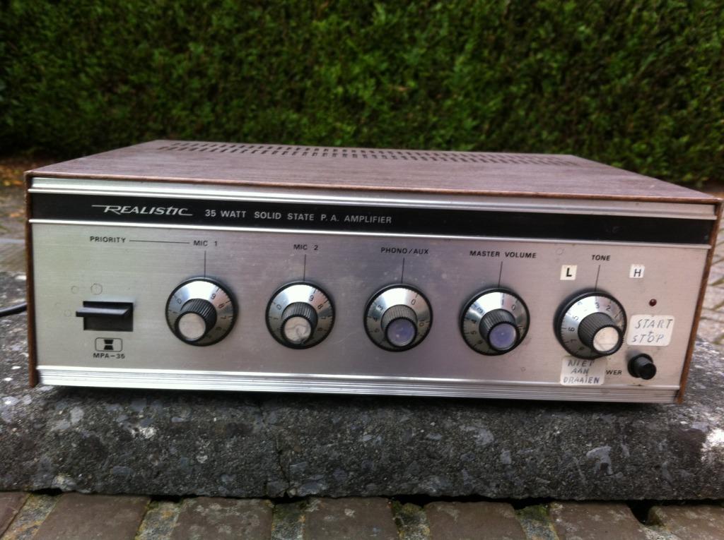 Realistic MPA-35 Solid State Public Address Amplifier., Audio, Tv en Foto, Versterkers en Ontvangers, Ophalen, Niet werkend, Minder dan 60 watt