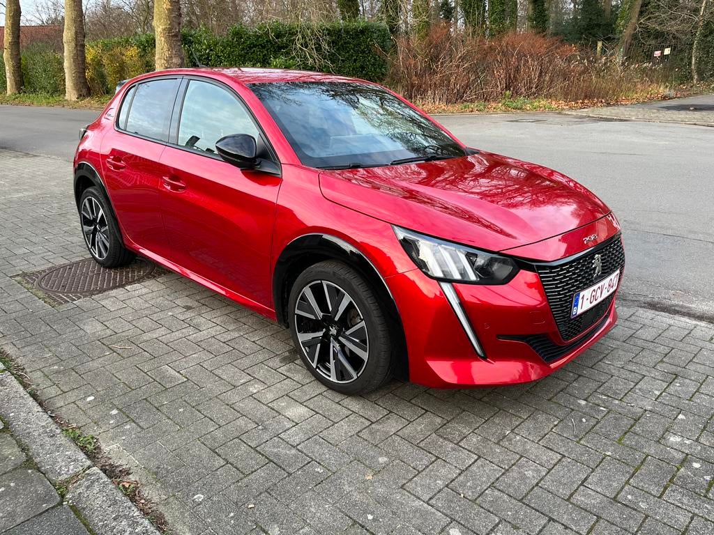 Peugeot 208 GT Line, Benzine, Automaat, 1160 kg, 1199 cc, 5 zetels, 5 deurs