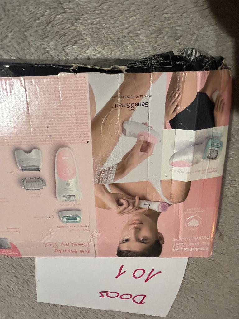 Braun silk epil ladyshave en gezichtreiniger, Ophalen of Verzenden, Nieuw, Scheren en Epileren