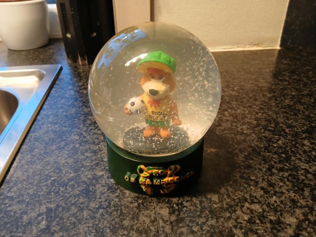 Fc de kampioenen sneeuwbol mascotte boma worst, Ophalen of Verzenden