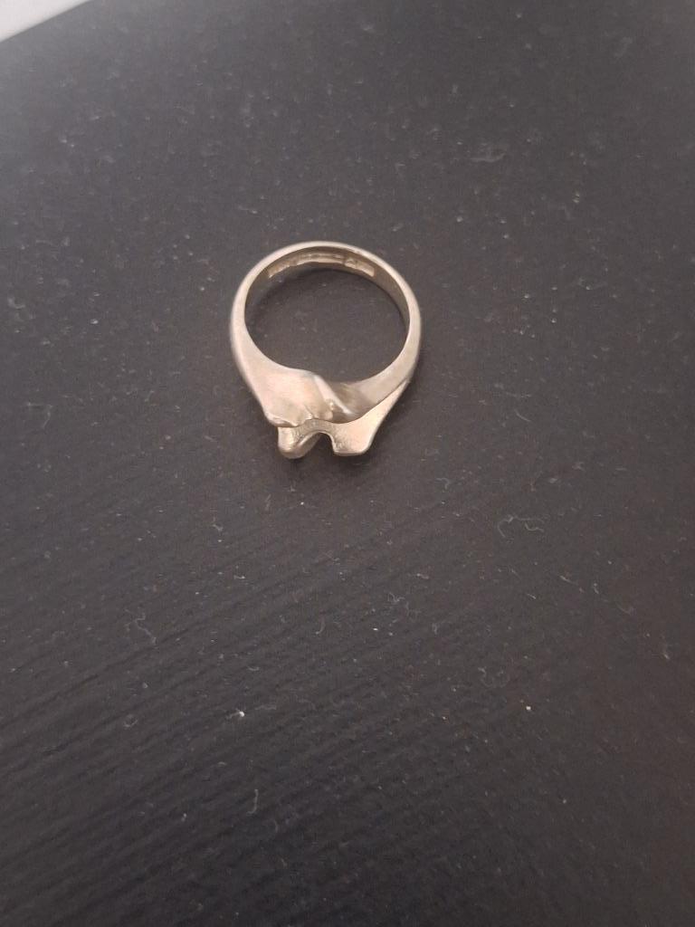 Bague  design en argent, Enlèvement ou Envoi, Plus petit que 17, Utilisé, Femme