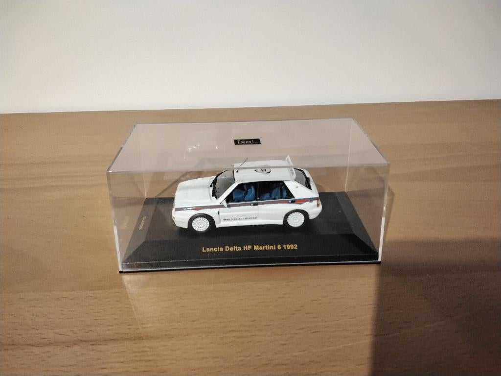 Lancia Delta HF Integrale Martini Racing 1/43, Hobby & Loisirs créatifs, Voitures miniatures | 1:43, Enlèvement, Neuf, Voiture