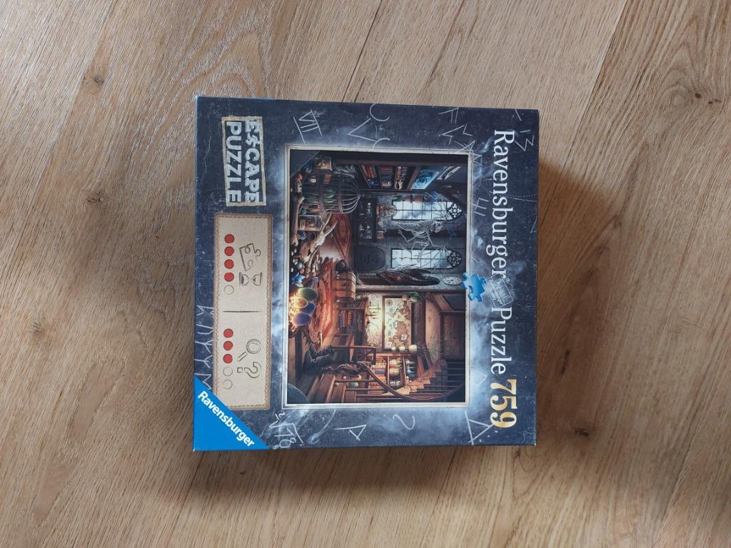 Escape puzzel Ravensburger, Ophalen of Verzenden, 500 t/m 1500 stukjes, Zo goed als nieuw, Legpuzzel