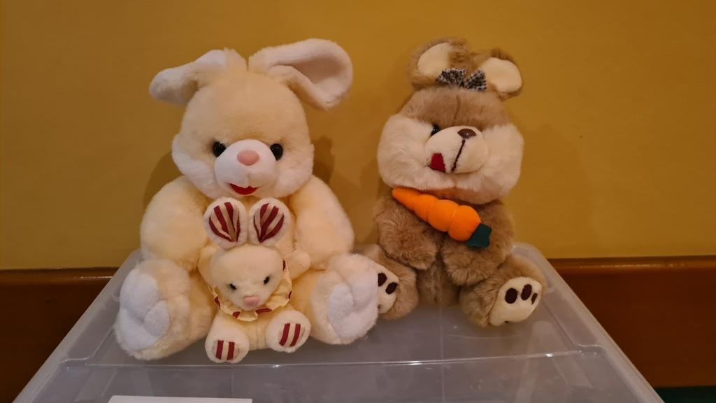 Paasdecoratie / pluche konijn., Enlèvement ou Envoi, Lapin