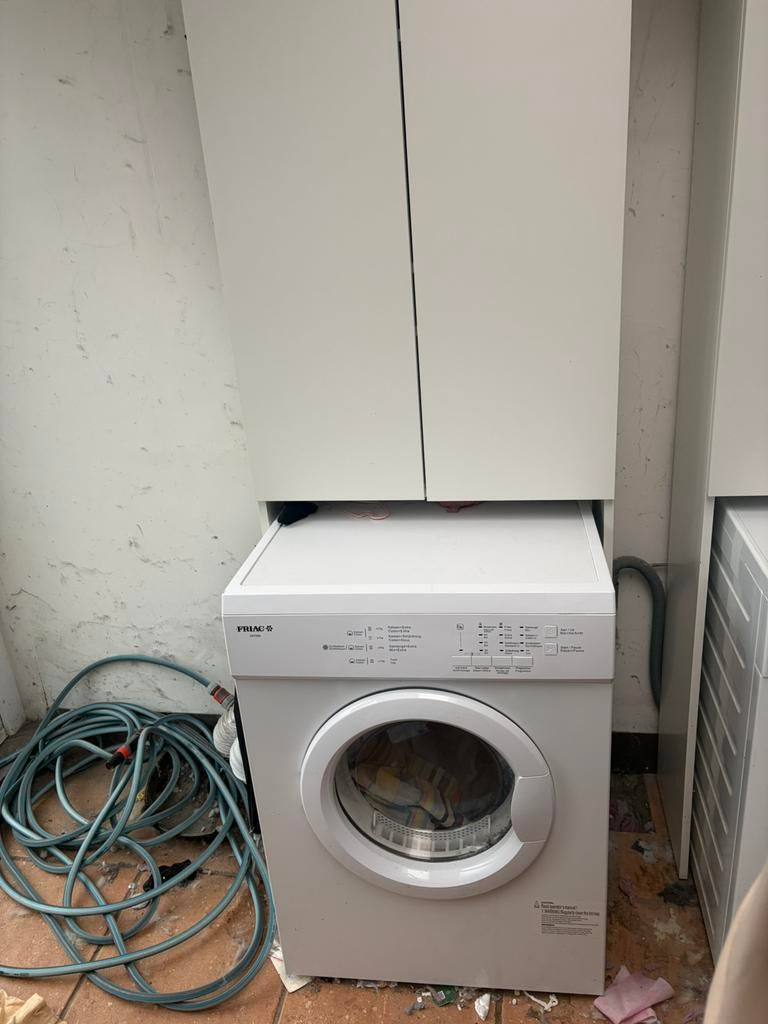Sechoir FRIAC +ou- 7kg + armoire Ikea, Electroménager, Lave-linge, Enlèvement, Comme neuf