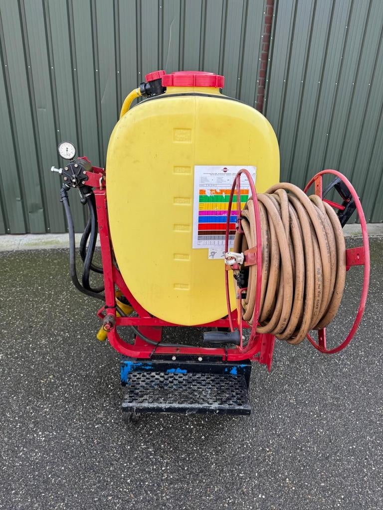 Pulvérisateur de terrain Hardi 300 litres avec rampe, Enlèvement ou Envoi