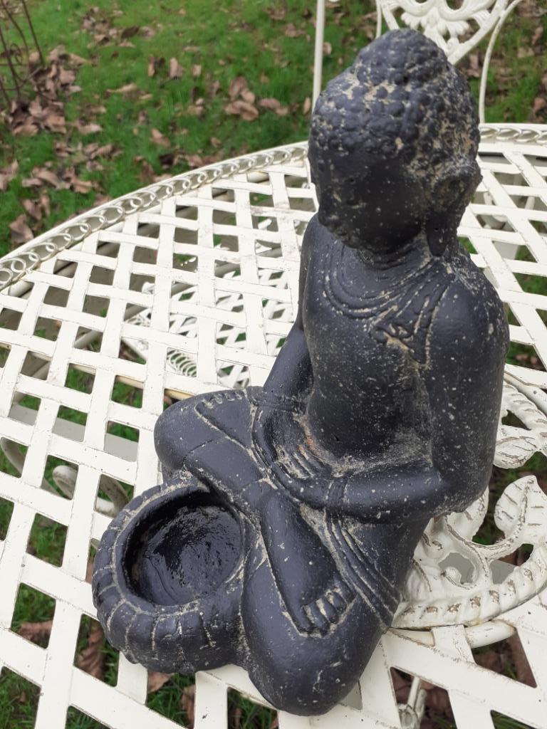 Superbe bouddha en pierre patinée avec bougeoir, Enlèvement ou Envoi, Neuf