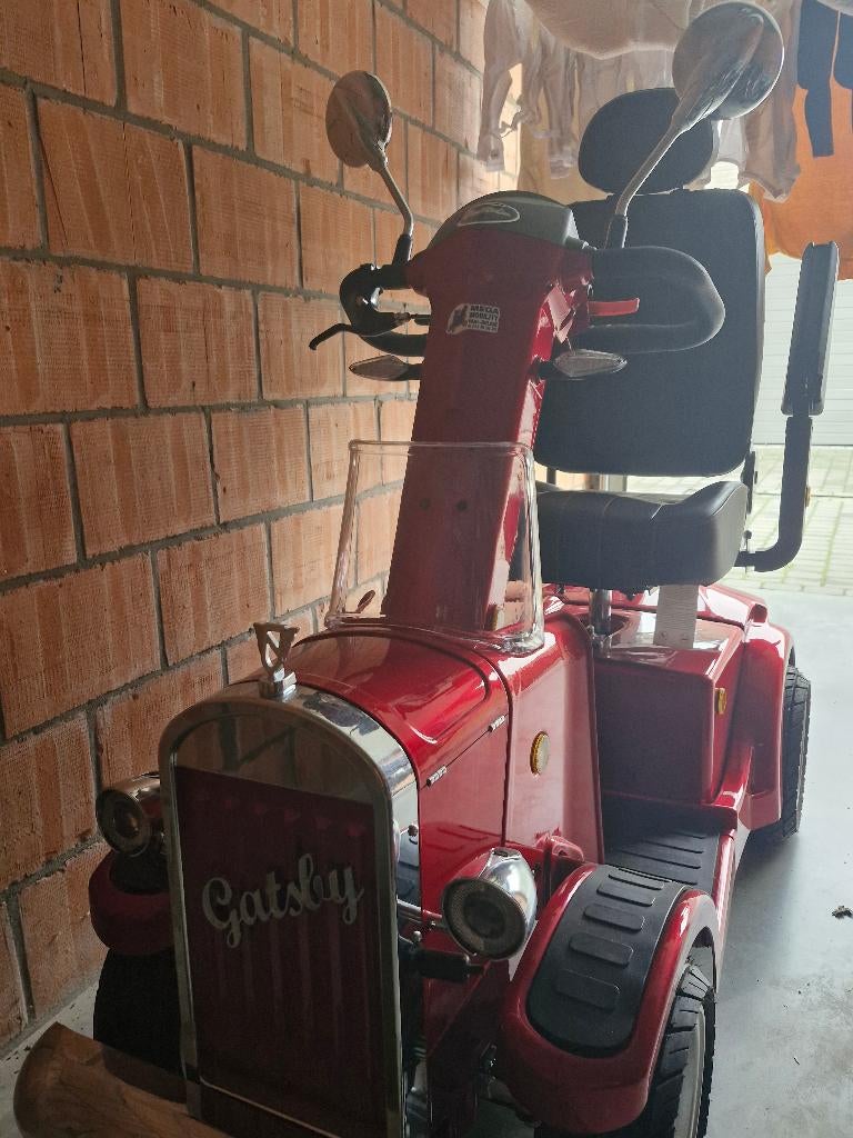 scootmobiel, Zo goed als nieuw, 46 km of meer, 11 t/m 15 km/u, Ophalen