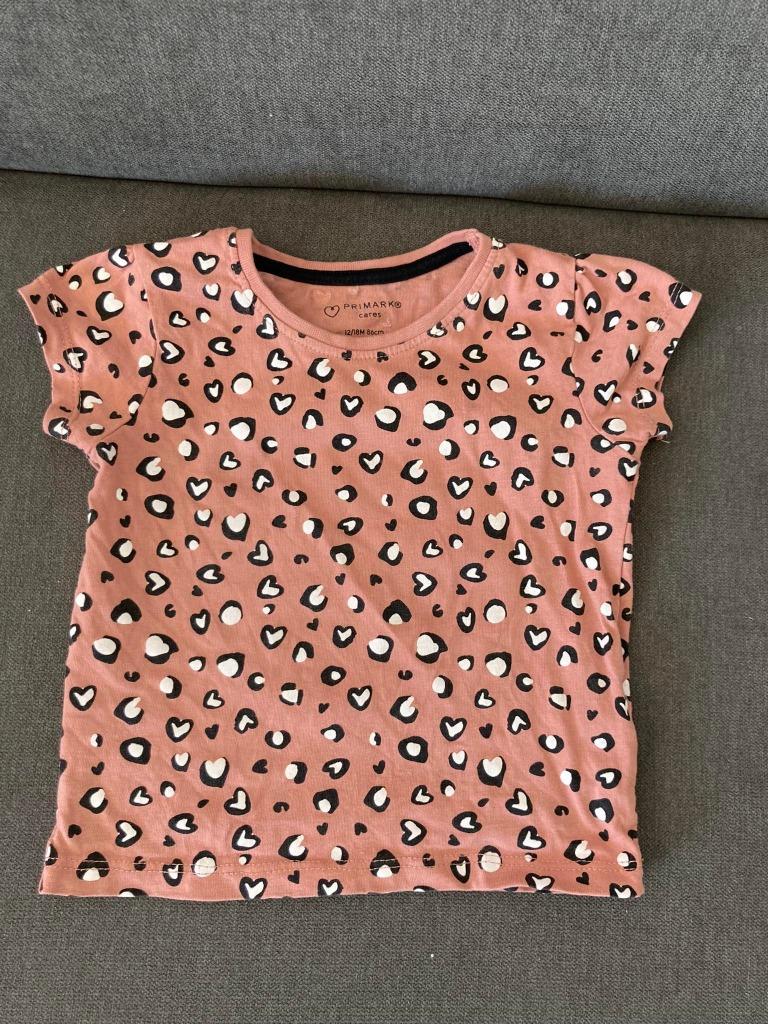 T-shirt Primark taille 86 comme neuf, Enlèvement ou Envoi, Comme neuf, Primark, Chemisette ou Manches longues