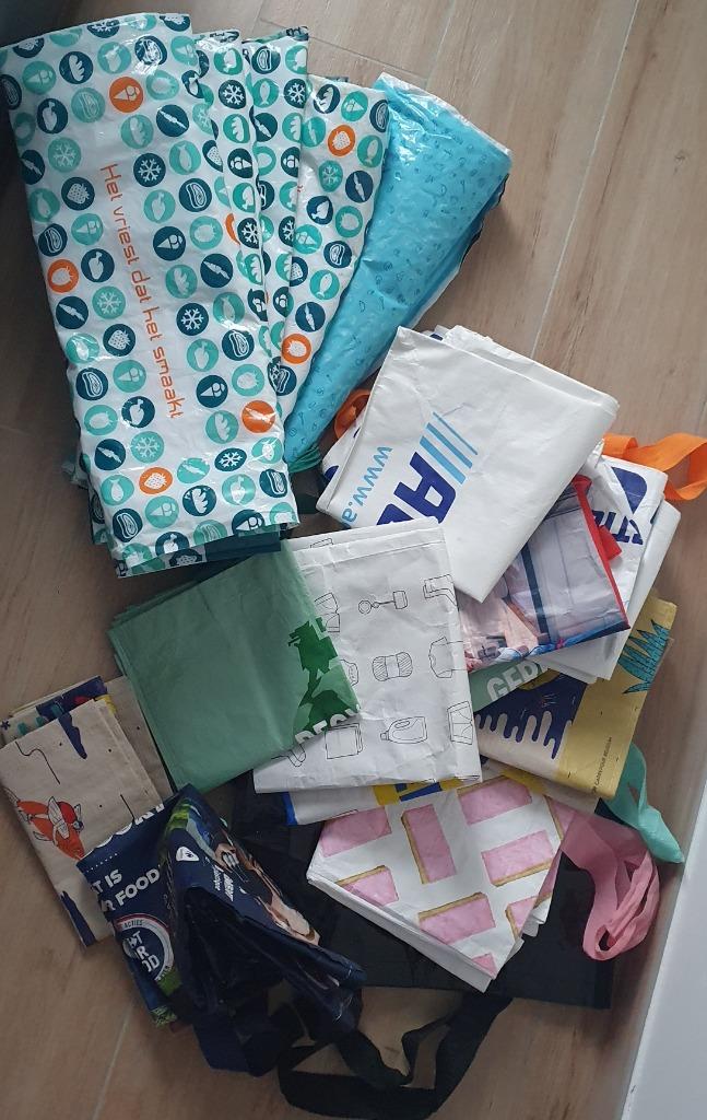 11 Sacs demenagement +6 sacs isotherme, Enlèvement