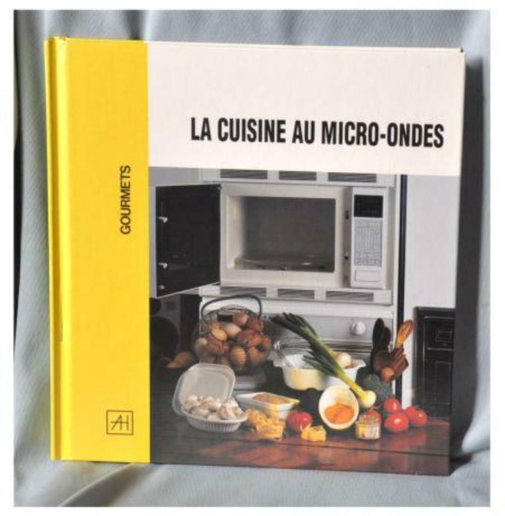 §livre artis historia serie gourmet "cuisine micro ondes", Ophalen of Verzenden, Zo goed als nieuw, Prentenboek