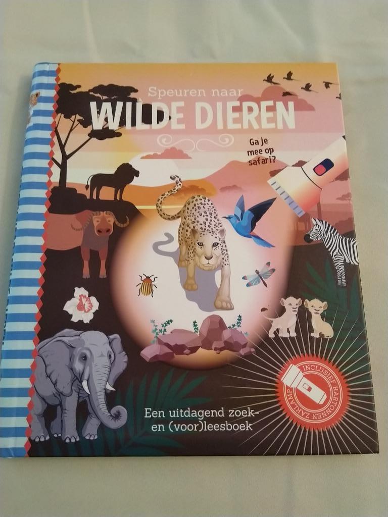 Uitdagende zoek en leesboek "Speuren naar Wilde dieren", Ophalen of Verzenden, Gebruikt, Taal en Lezen