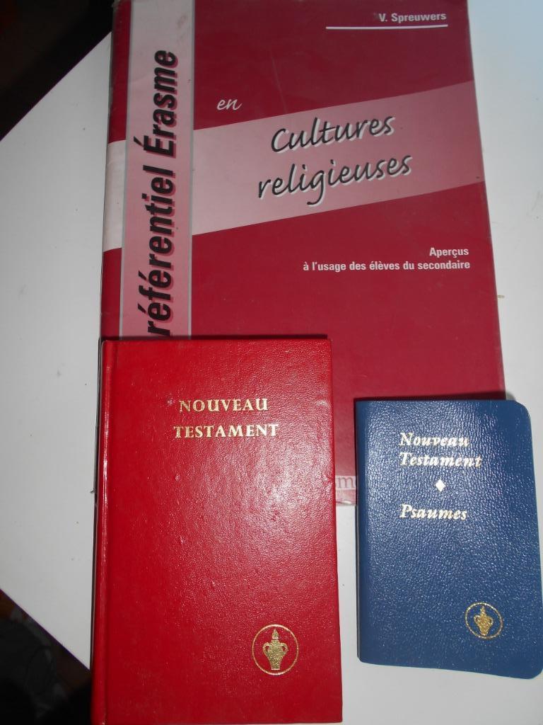 LIVRES SCOLAIRES : RELIGION 10 EUROS LES 3 LIVRES, Livres, Livres scolaires, Enlèvement, Utilisé, Religion et Philosophie