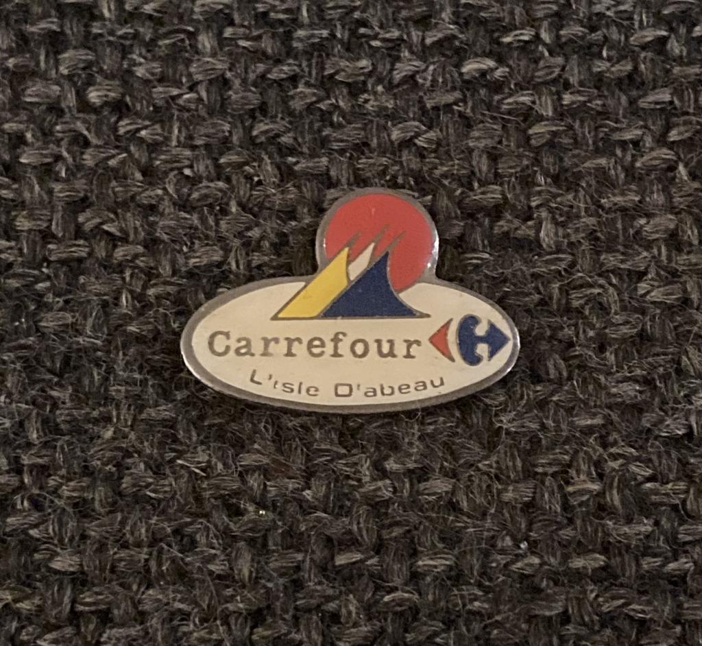 PIN - CARREFOUR, Envoi, Utilisé, Autres sujets/thèmes, Insigne ou Pin's