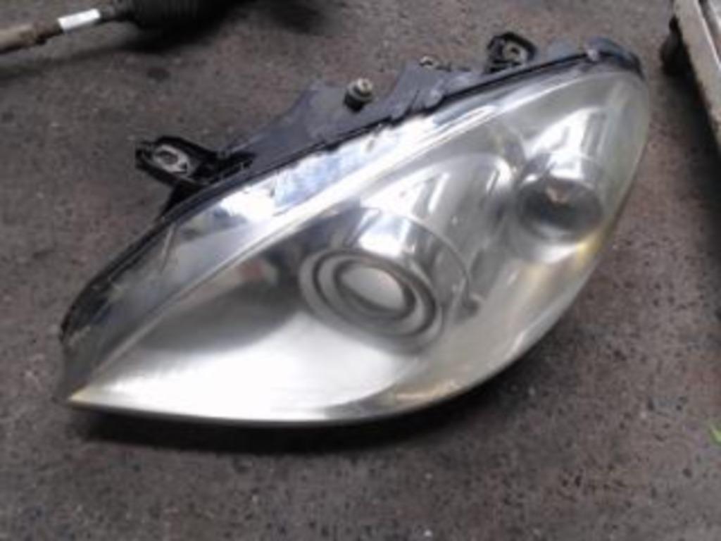 Optique avant gauche Mercedes classe B 2005-2008 LP/14280, Ophalen of Verzenden, Gebruikt