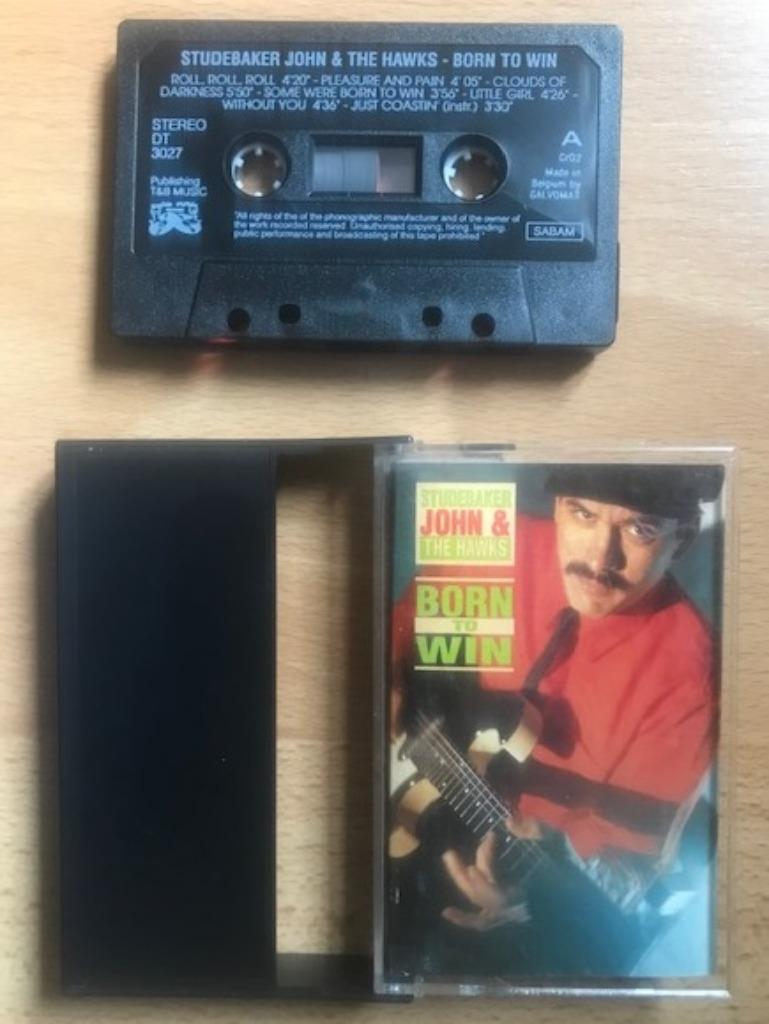 CASSETTE JOHN STUDEBAKER ET LES HAWKS - BORN TO WIN - BLUES, Enlèvement ou Envoi, Pré-enregistrées, Utilisé, 1 cassette audio