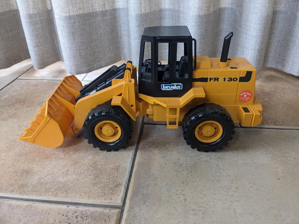 Bruder tractor, Ophalen, Zo goed als nieuw