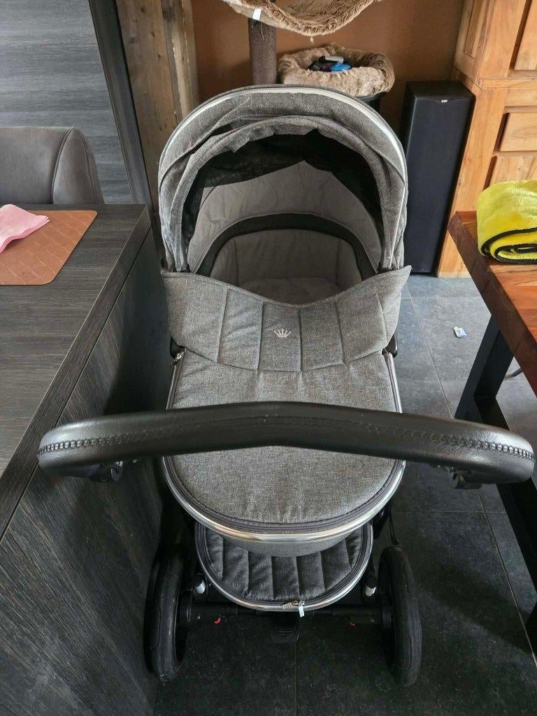 First kinderwagen, Autres marques, Comme neuf, Pneus, Enlèvement
